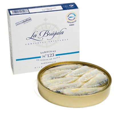 Small Sardines do Xeito in Olive Oil 15/20 pcs La Brujula 130g Tin