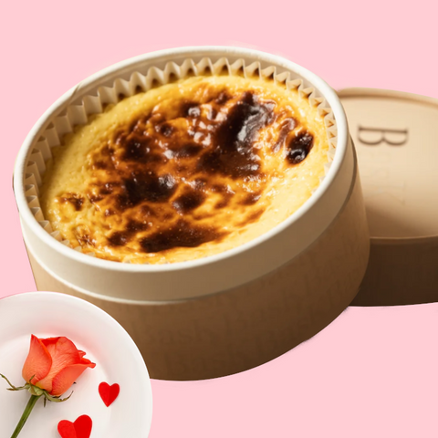 Creamy Basque-style cheesecake for two | Cremosa Tarta de Queso al Estilo Vasco para dos.